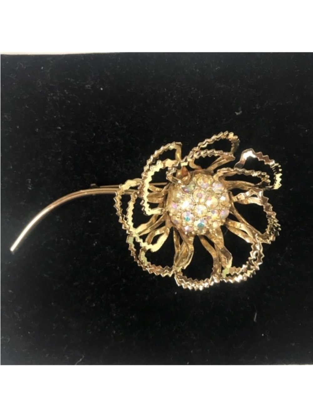 Sara Coventry Vintage gold tone filigree flower brooch silver signed
